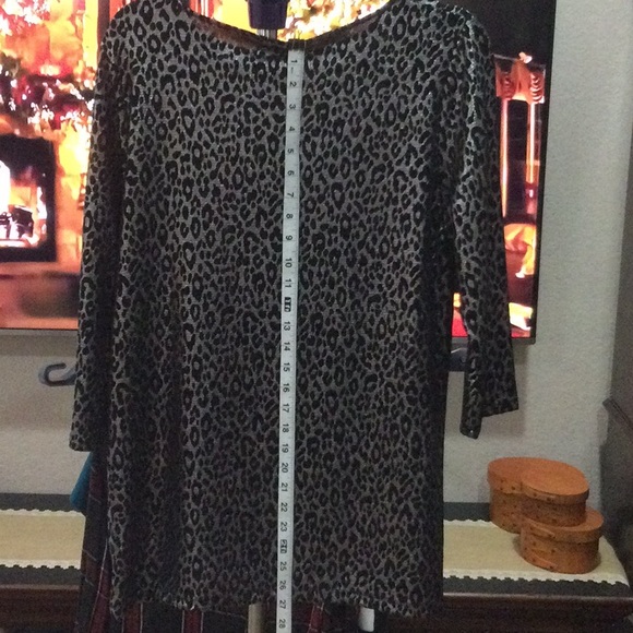 Silver and Black Leopard Print Tunic (M) - Picture 6 of 11